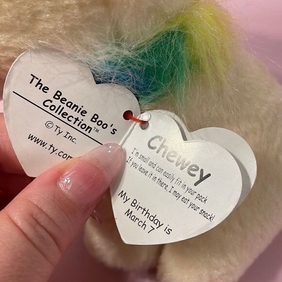 TY Beanie Boos Chewey the Chihuahua 6” Excellent Condition NWT 2019 Rainbow Boa - Picture 8 of 10